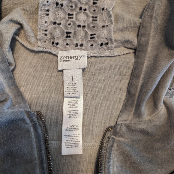 Chico's Zenergy Zip Hooded Jacket With Eyelet Detail Size 1 - Picture 8 of 13